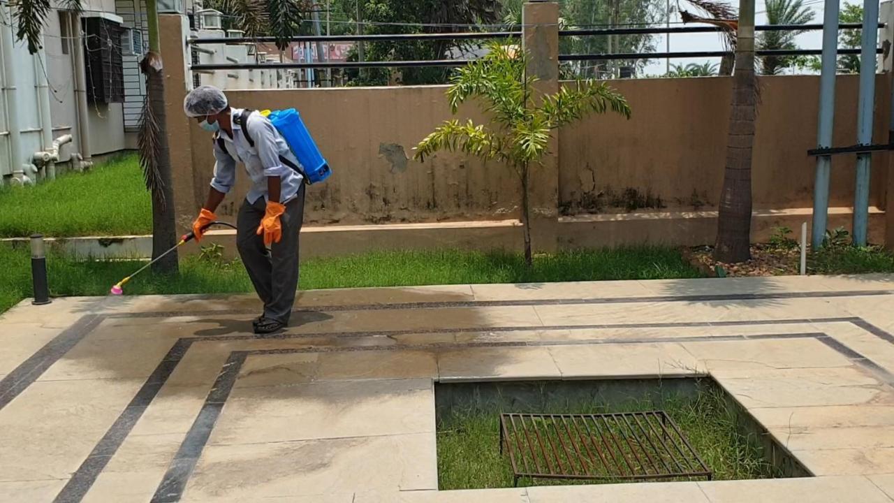 Panthashala Santiniketan Hotel Sri Niketan Екстериор снимка