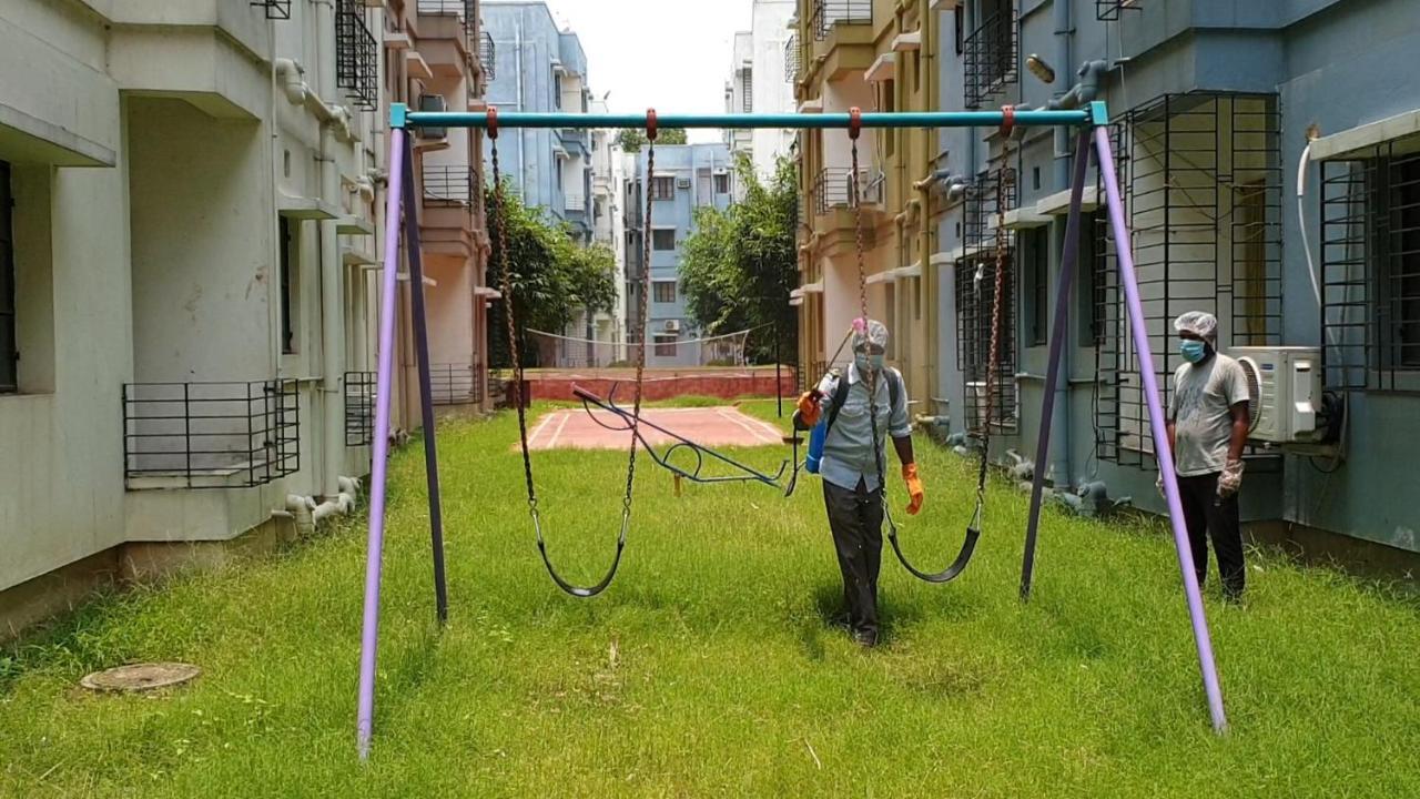 Panthashala Santiniketan Hotel Sri Niketan Екстериор снимка